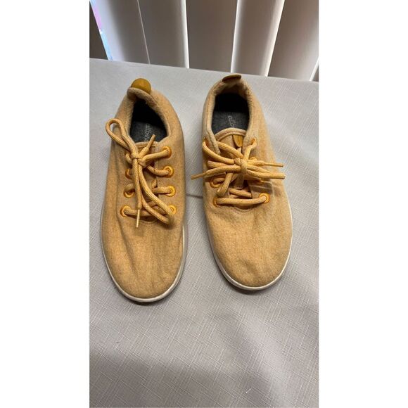 ALLBIRDS YELLOW WOMENS SNEAKERS SIZE 8 - Picture 1 of 9
